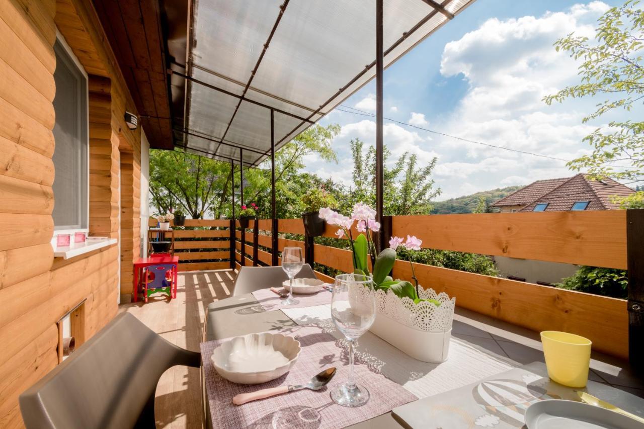 Lianne Apartman Miskolc Exterior photo